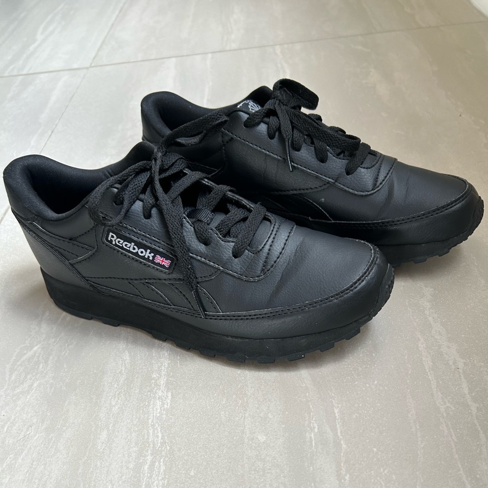 Reebok Women’s Black Low-Top Sneakers - Picture 2 of 10